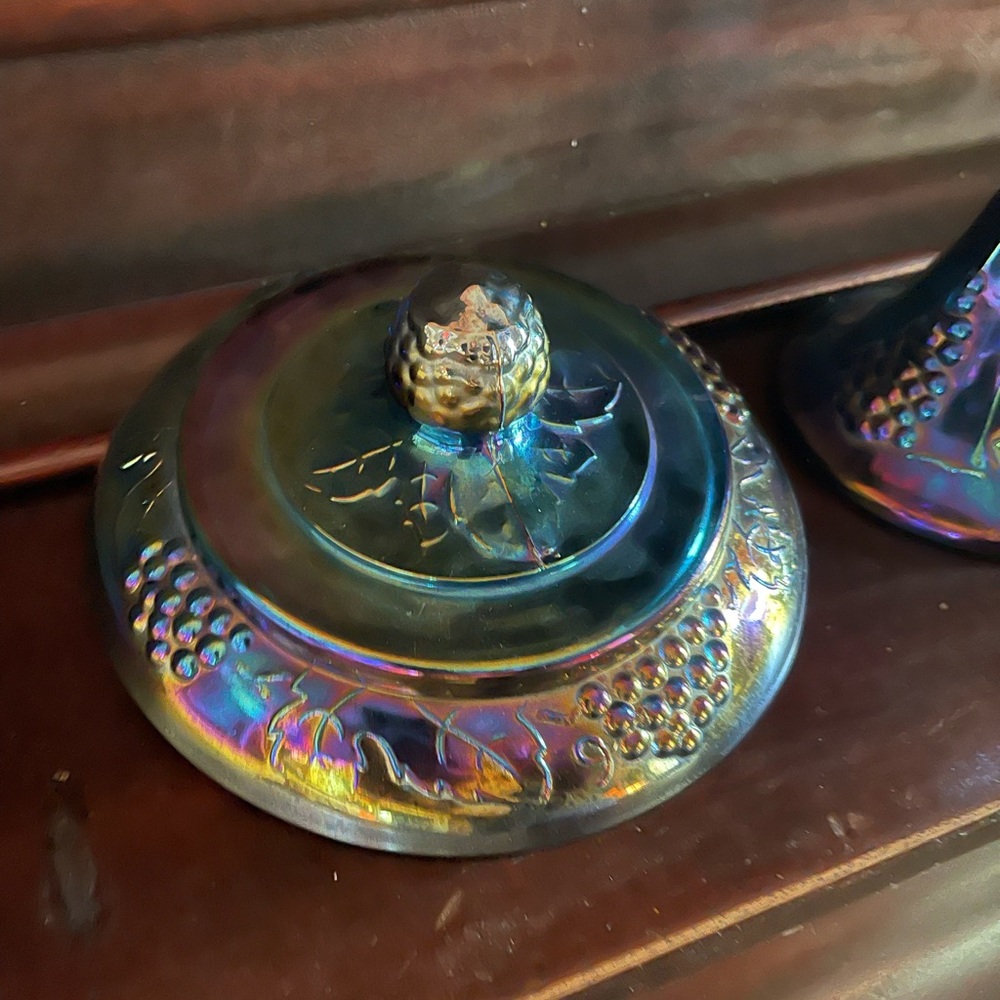 Vintage Indiana Glass ~ Harvest Grape 🍇 Blue 💙 Carnival Compote with Lid… - Picture 8 of 14